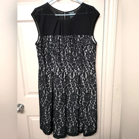 Gabby Skye | Dresses | Gabby Skye Elegant Black Lace Dress | Poshmark